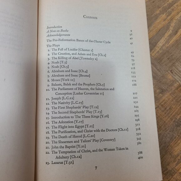 *4 for $20* English Mystery Plays Vintage Book - Picture 3 of 4